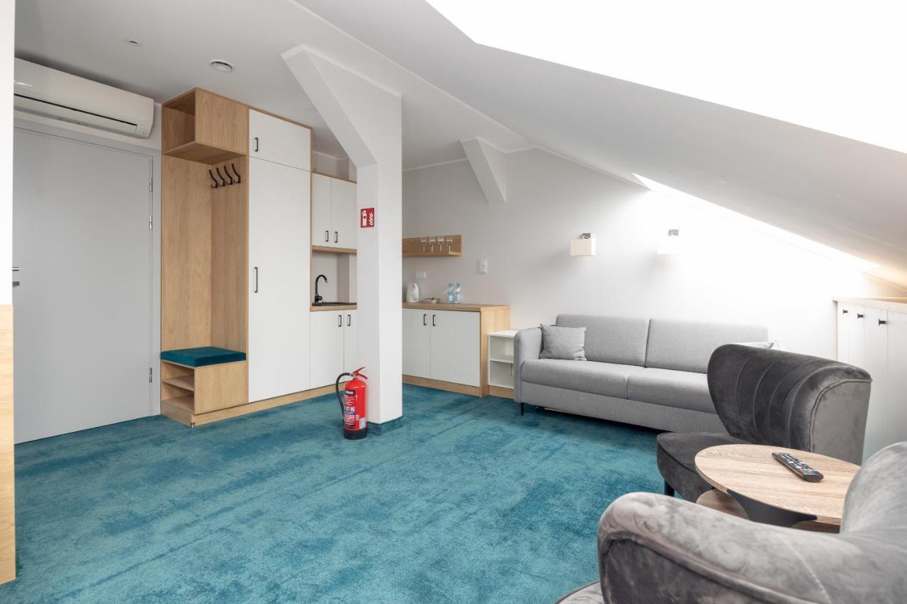 Aparthotel Esencja Warszawy Nowy Swiat ワルシャワ エクステリア 写真