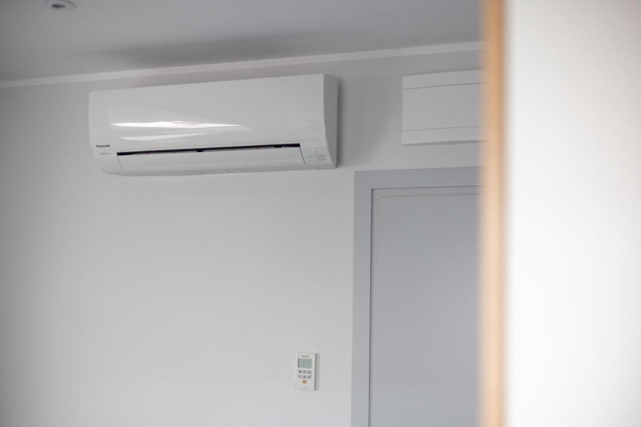 Aparthotel Esencja Warszawy Nowy Swiat ワルシャワ エクステリア 写真